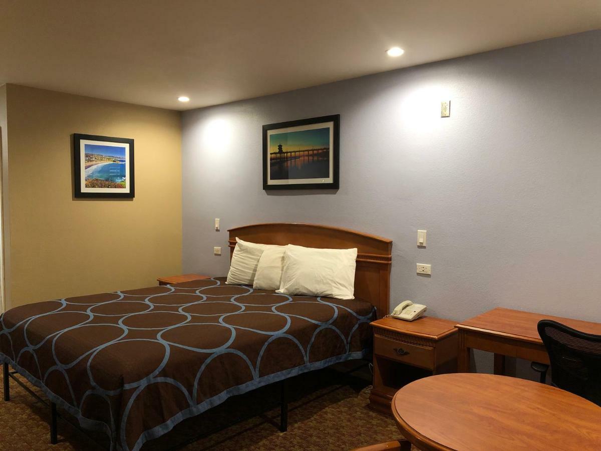 Orange Tustin Inn In Orange Ngoại thất bức ảnh